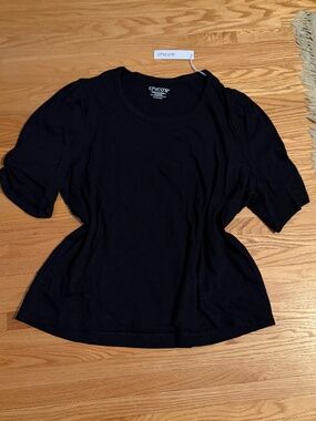 Chico’s Black Scrunch Sleeve Tee - size xxl